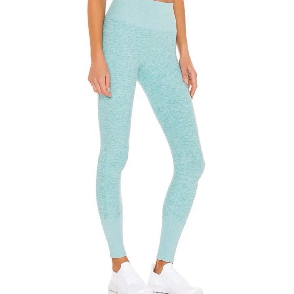 ALO Yoga HIGH-WAIST ALOSOFT LOUNGE LEGGING  (blue quartz heather)